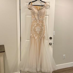 Formal brand new Camille size 8 dress. Ivy/nude. True to size